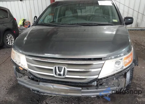 2011 Honda Odyssey Ex-L from USA, damaged, VIN 5FNRL5H60BB019818